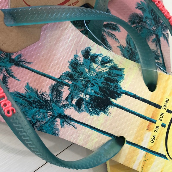 Havianas NWT Pollen Yellow Flip Flops! 8 - Picture 4 of 6